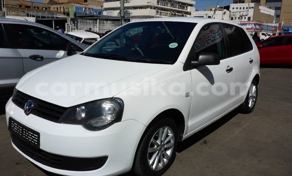 Tenga Tsaru Volkswagen Polo Chena Mota in Beitbridge in Matabeleland South Tenga Tsaru Volkswagen Polo Chena Mota in Beitbridge in Matabeleland South