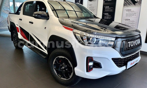 Acheter Occasion Voiture Toyota Hilux Blanc à Beitbridge, Matabeleland South Acheter Occasion Voiture Toyota Hilux Blanc à Beitbridge, Matabeleland South