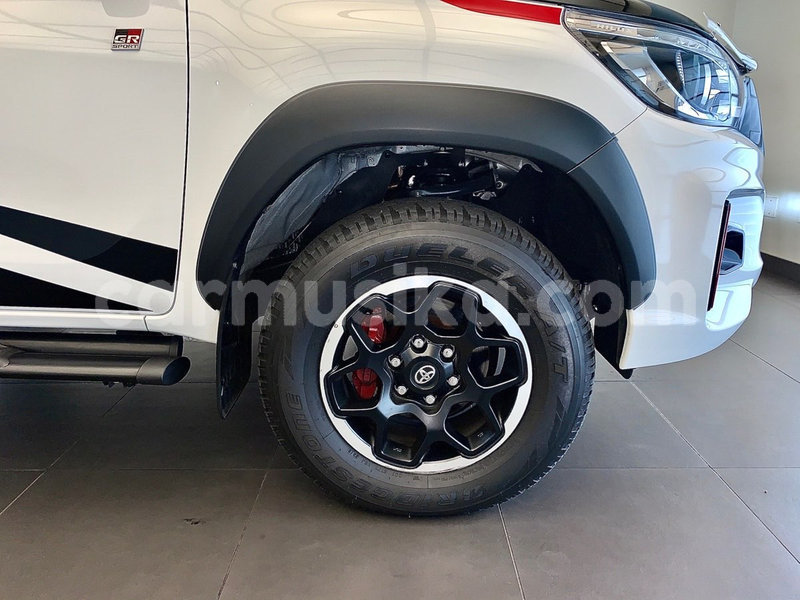 Big with watermark toyota hilux matabeleland south beitbridge 11752