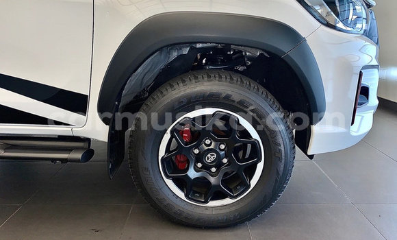 Acheter Occasion Voiture Toyota Hilux Blanc à Beitbridge, Matabeleland South Acheter Occasion Voiture Toyota Hilux Blanc à Beitbridge, Matabeleland South