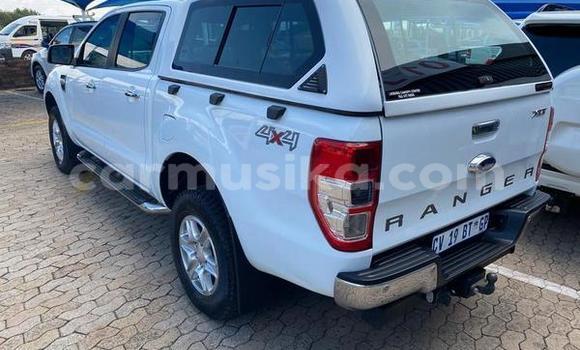 Acheter Occasion Voiture Ford Ranger Blanc à Beitbridge, Matabeleland South Acheter Occasion Voiture Ford Ranger Blanc à Beitbridge, Matabeleland South