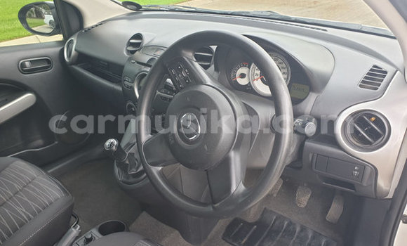 Acheter Occasion Voiture Mazda 2 Blanc à Beitbridge, Matabeleland South Acheter Occasion Voiture Mazda 2 Blanc à Beitbridge, Matabeleland South