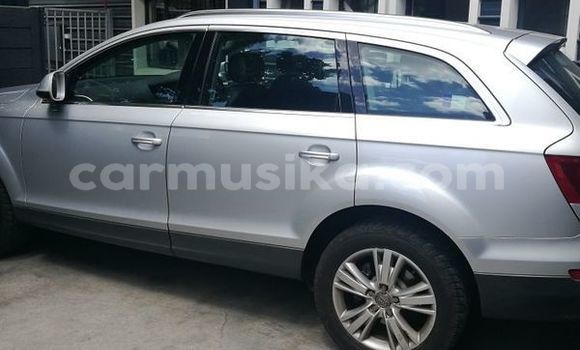 Acheter Occasion Voiture Audi Q7 Gris à Bulawayo, Bulawayo Acheter Occasion Voiture Audi Q7 Gris à Bulawayo, Bulawayo