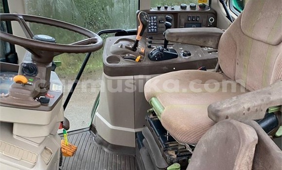 Tenga Tsaru Caterpillar 120 Girinhi Rori in Beitbridge in Matabeleland South Tenga Tsaru Caterpillar 120 Girinhi Rori in Beitbridge in Matabeleland South