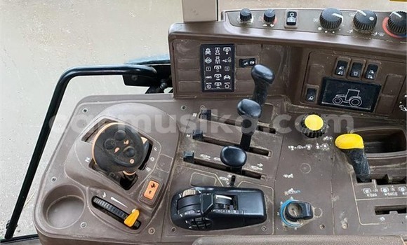 Tenga Tsaru Caterpillar 120 Girinhi Rori in Beitbridge in Matabeleland South Tenga Tsaru Caterpillar 120 Girinhi Rori in Beitbridge in Matabeleland South