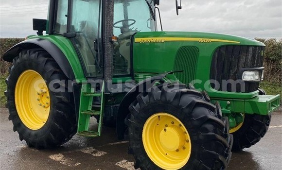 Tenga Tsaru Caterpillar 120 Girinhi Rori in Beitbridge in Matabeleland South Tenga Tsaru Caterpillar 120 Girinhi Rori in Beitbridge in Matabeleland South