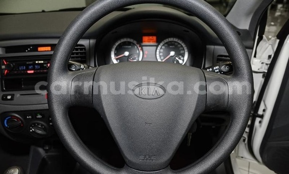 Tenga Tsaru Kia Rio Chena Mota in Beitbridge in Matabeleland South Tenga Tsaru Kia Rio Chena Mota in Beitbridge in Matabeleland South