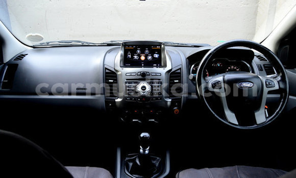 Acheter Occasion Voiture Ford Ranger Gris à Beitbridge, Matabeleland South Acheter Occasion Voiture Ford Ranger Gris à Beitbridge, Matabeleland South