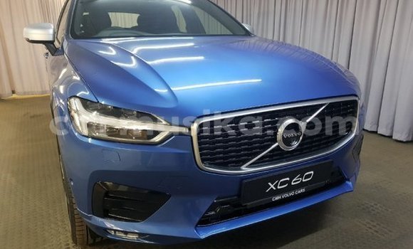 Nunua Ilio tumika Volvo XC60 Bluu Gari ndani ya Beitbridge nchini Matabeleland Kusini