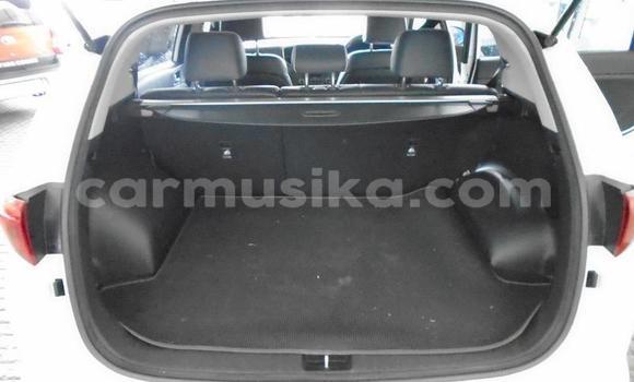 Acheter Occasion Voiture Kia Sportage Blanc à Beitbridge, Matabeleland South Acheter Occasion Voiture Kia Sportage Blanc à Beitbridge, Matabeleland South