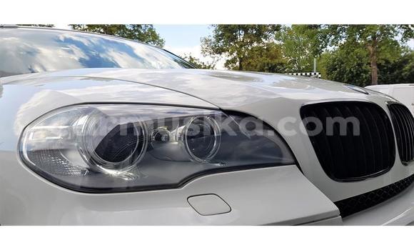 Buy Used BMW X5 White Car in Beitbridge in Matabeleland South Buy Used BMW X5 White Car in Beitbridge in Matabeleland South
