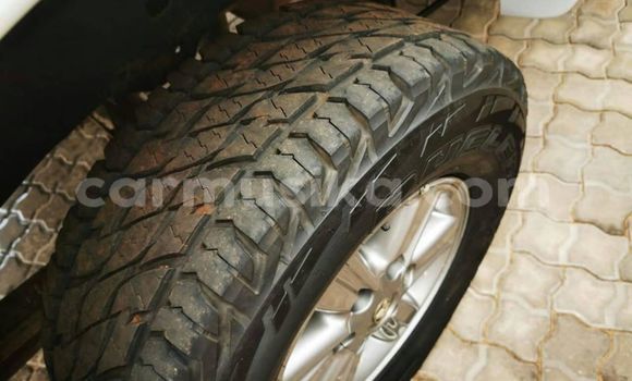 Buy Used Toyota Hilux White Car in Beitbridge in Matabeleland South Buy Used Toyota Hilux White Car in Beitbridge in Matabeleland South