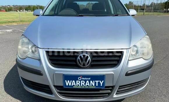 Tenga Tsaru Volkswagen Polo Sirivha Mota in Mapopoma eVhitori in Matabeleland North Tenga Tsaru Volkswagen Polo Sirivha Mota in Mapopoma eVhitori in Matabeleland North