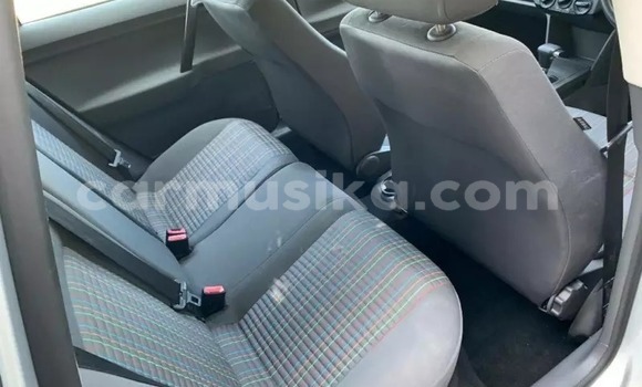 Tenga Tsaru Volkswagen Polo Sirivha Mota in Mapopoma eVhitori in Matabeleland North Tenga Tsaru Volkswagen Polo Sirivha Mota in Mapopoma eVhitori in Matabeleland North