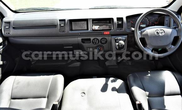 Buy Used Toyota 2000GT White Car in Beitbridge in Matabeleland South Buy Used Toyota 2000GT White Car in Beitbridge in Matabeleland South