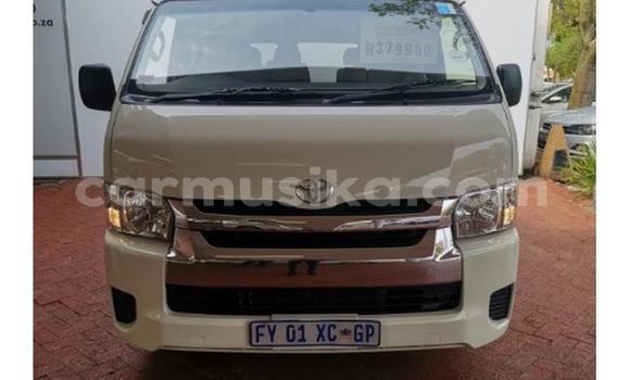 Buy Used Toyota 2000GT White Car in Beitbridge in Matabeleland South Buy Used Toyota 2000GT White Car in Beitbridge in Matabeleland South