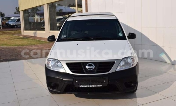 Tenga Tsaru Nissan NP 300 Chena Mota in Beitbridge in Matabeleland South Tenga Tsaru Nissan NP 300 Chena Mota in Beitbridge in Matabeleland South