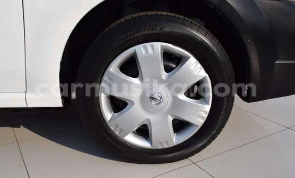 Tenga Tsaru Nissan NP 300 Chena Mota in Beitbridge in Matabeleland South Tenga Tsaru Nissan NP 300 Chena Mota in Beitbridge in Matabeleland South