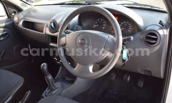 Tenga Tsaru Nissan NP 300 Chena Mota in Beitbridge in Matabeleland South Tenga Tsaru Nissan NP 300 Chena Mota in Beitbridge in Matabeleland South