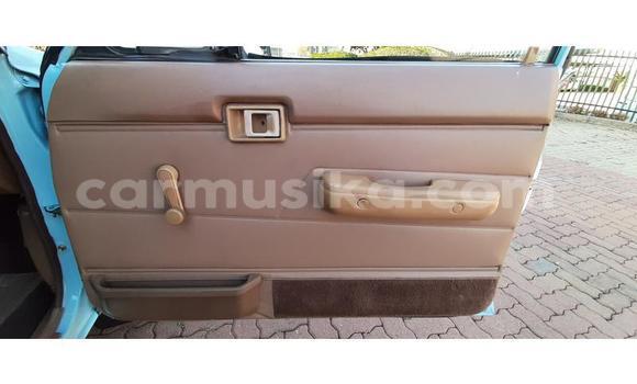 Acheter Occasion Voiture Toyota Hilux Bleu à Beitbridge, Matabeleland South Acheter Occasion Voiture Toyota Hilux Bleu à Beitbridge, Matabeleland South