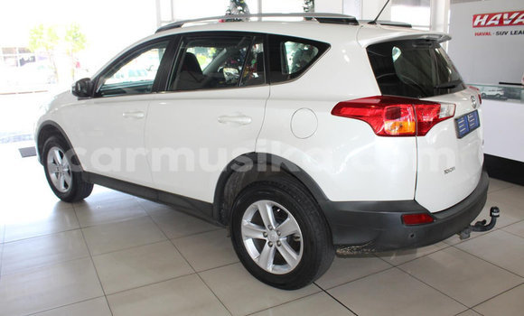 Buy Used Toyota RAV4 White Car in Beitbridge in Matabeleland South Buy Used Toyota RAV4 White Car in Beitbridge in Matabeleland South