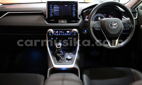 Buy Used Toyota RAV4 White Car in Beitbridge in Matabeleland South Buy Used Toyota RAV4 White Car in Beitbridge in Matabeleland South