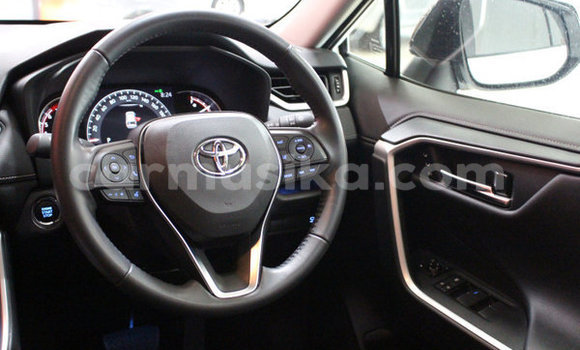 Buy Used Toyota RAV4 White Car in Beitbridge in Matabeleland South Buy Used Toyota RAV4 White Car in Beitbridge in Matabeleland South