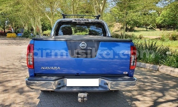 Acheter Occasion Voiture Nissan Navara Bleu à Beitbridge, Matabeleland South Acheter Occasion Voiture Nissan Navara Bleu à Beitbridge, Matabeleland South