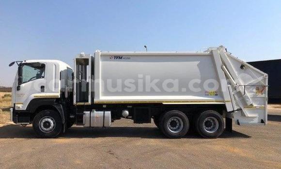 Buy Used Isuzu FTR 850 White Truck in Beitbridge in Matabeleland South Buy Used Isuzu FTR 850 White Truck in Beitbridge in Matabeleland South