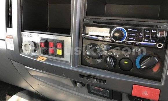 Buy Used Isuzu FTR 850 White Truck in Beitbridge in Matabeleland South Buy Used Isuzu FTR 850 White Truck in Beitbridge in Matabeleland South