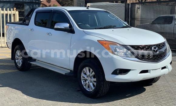 Buy Used Mazda BT-50 White Car in Beitbridge in Matabeleland South Buy Used Mazda BT-50 White Car in Beitbridge in Matabeleland South