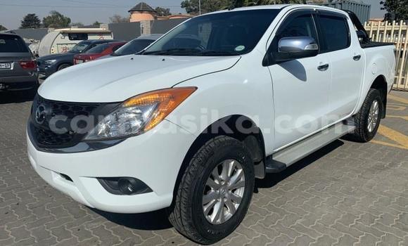 Buy Used Mazda BT-50 White Car in Beitbridge in Matabeleland South Buy Used Mazda BT-50 White Car in Beitbridge in Matabeleland South
