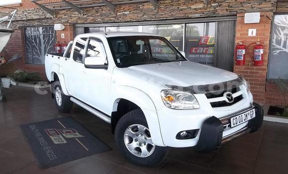 Buy Used Mazda BT-50 White Car in Beitbridge in Matabeleland South Buy Used Mazda BT-50 White Car in Beitbridge in Matabeleland South