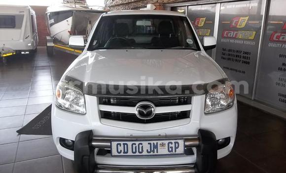 Buy Used Mazda BT-50 White Car in Beitbridge in Matabeleland South Buy Used Mazda BT-50 White Car in Beitbridge in Matabeleland South
