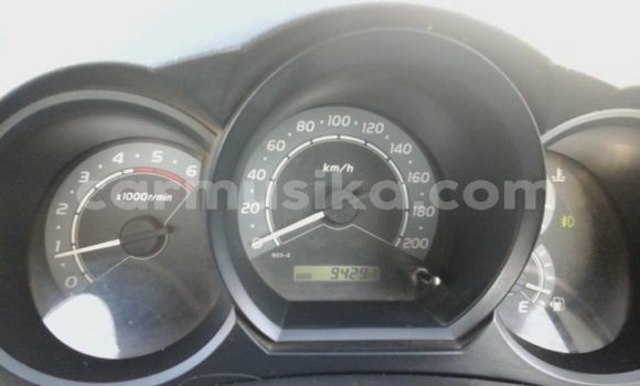 Nunua Ilio tumika Toyota Hilux Nyeupe Gari ndani ya Beitbridge nchini Matabeleland Kusini Nunua Ilio tumika Toyota Hilux Nyeupe Gari ndani ya Beitbridge nchini Matabeleland Kusini