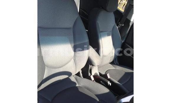 Buy Used Hyundai Accent Red Car in Beitbridge in Matabeleland South Buy Used Hyundai Accent Red Car in Beitbridge in Matabeleland South