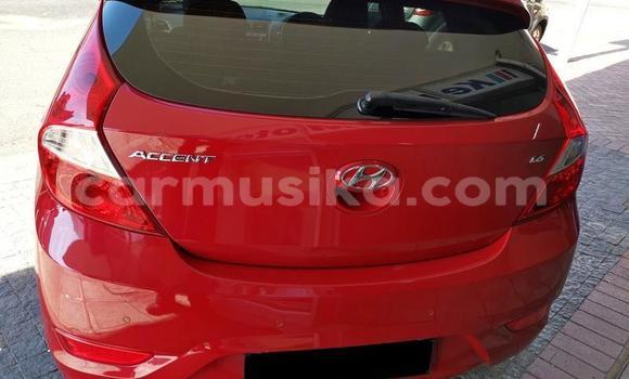 Tenga Tsaru Hyundai Accent Tsvuku Mota in Beitbridge in Matabeleland South Tenga Tsaru Hyundai Accent Tsvuku Mota in Beitbridge in Matabeleland South