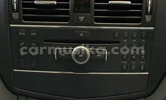 Acheter Occasion Voiture Mercedes‒Benz C–Class Gris à Beitbridge, Matabeleland South Acheter Occasion Voiture Mercedes‒Benz C–Class Gris à Beitbridge, Matabeleland South