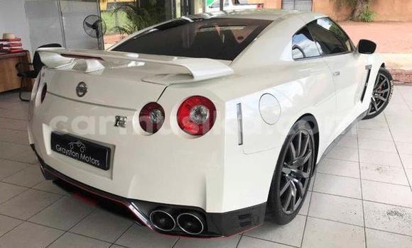 Tenga Tsaru Nissan GT-R Chena Mota in Beitbridge in Matabeleland South Tenga Tsaru Nissan GT-R Chena Mota in Beitbridge in Matabeleland South