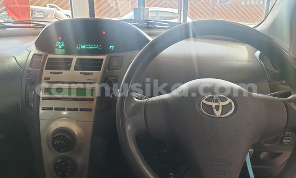 Buy Used Toyota Yaris Red Car in Beitbridge in Matabeleland South Buy Used Toyota Yaris Red Car in Beitbridge in Matabeleland South