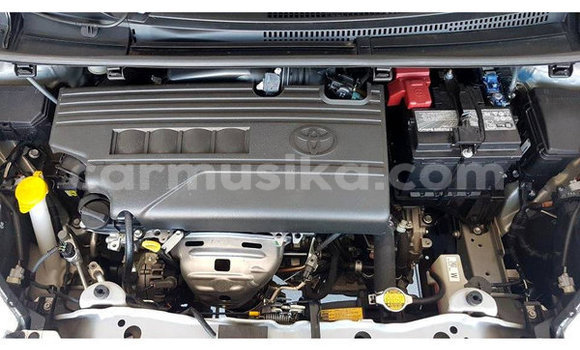 Acheter Occasion Voiture Toyota Yaris Gris à Beitbridge, Matabeleland South Acheter Occasion Voiture Toyota Yaris Gris à Beitbridge, Matabeleland South