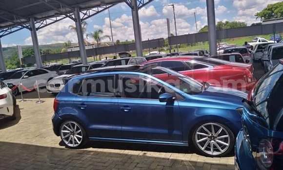 Tenga Tsaru Volkswagen Polo Bhuruu Mota in Beitbridge in Matabeleland South Tenga Tsaru Volkswagen Polo Bhuruu Mota in Beitbridge in Matabeleland South