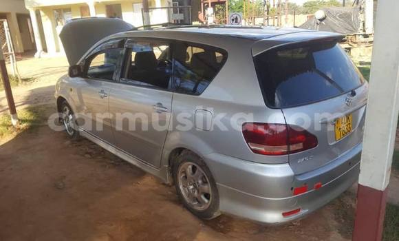 Buy Used Toyota Ipsum Silver Car in Harare in Harare Buy Used Toyota Ipsum Silver Car in Harare in Harare
