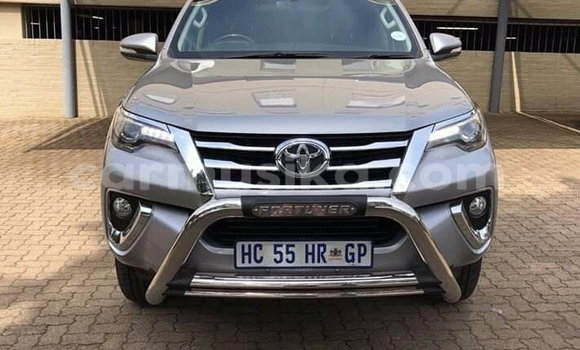Tenga Tsaru Toyota Fortuner Sirivha Mota in Beitbridge in Matabeleland South Tenga Tsaru Toyota Fortuner Sirivha Mota in Beitbridge in Matabeleland South