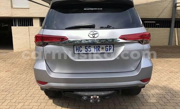 Tenga Tsaru Toyota Fortuner Sirivha Mota in Beitbridge in Matabeleland South Tenga Tsaru Toyota Fortuner Sirivha Mota in Beitbridge in Matabeleland South