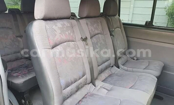 Tenga Tsaru Mercedes‒Benz Vito Nhema Mota in Beitbridge in Matabeleland South Tenga Tsaru Mercedes‒Benz Vito Nhema Mota in Beitbridge in Matabeleland South