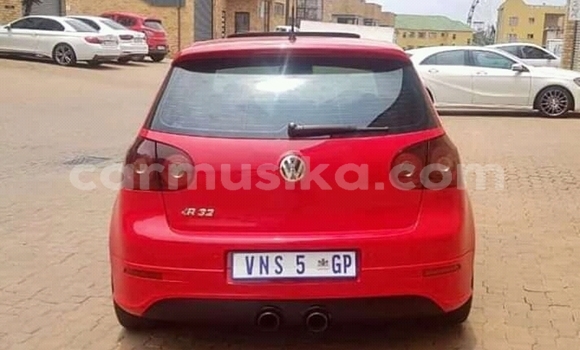Tenga Tsaru Volkswagen Golf R Tsvuku Mota in Beitbridge in Matabeleland South Tenga Tsaru Volkswagen Golf R Tsvuku Mota in Beitbridge in Matabeleland South