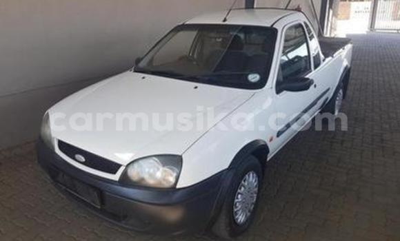 Buy Used Ford V8 White Car in Beitbridge in Matabeleland South Buy Used Ford V8 White Car in Beitbridge in Matabeleland South