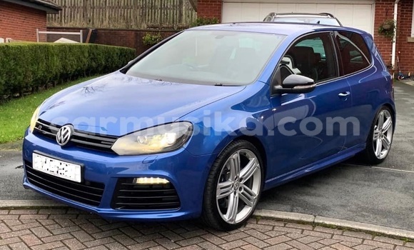 Buy Used Volkswagen Polo Blue Car in Beitbridge in Matabeleland South Buy Used Volkswagen Polo Blue Car in Beitbridge in Matabeleland South