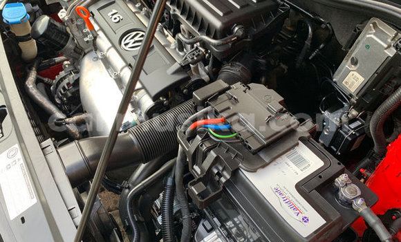 Tenga Tsaru Volkswagen Polo Tsvuku Mota in Beitbridge in Matabeleland South Tenga Tsaru Volkswagen Polo Tsvuku Mota in Beitbridge in Matabeleland South